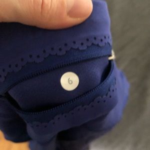 Lululemon royal blue cropped leggings